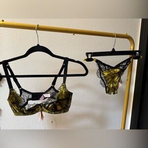 Agent provocateur lace 3 piece set brand new